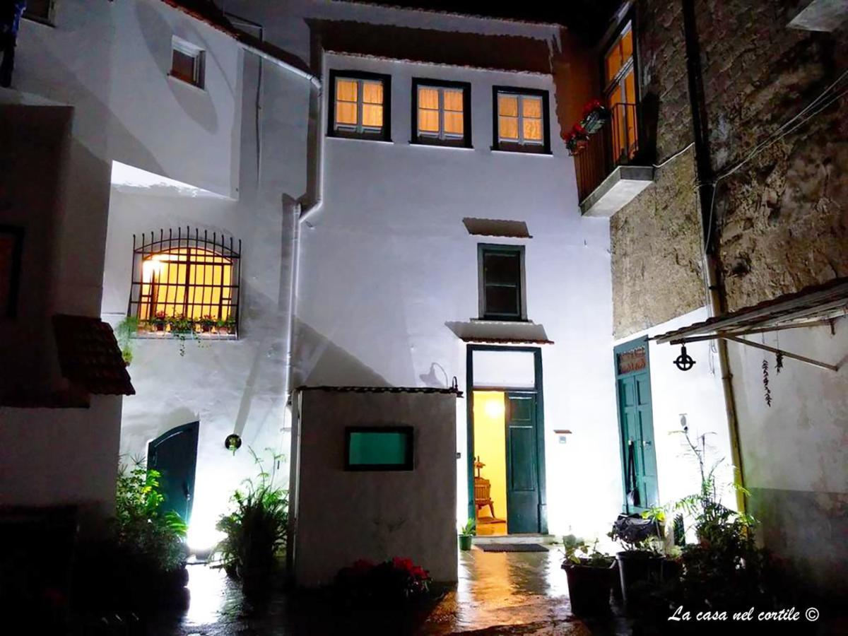 ヴィーコ・エクエンセ La Casa Nel Cortile Bed & Breakfast エクステリア 写真